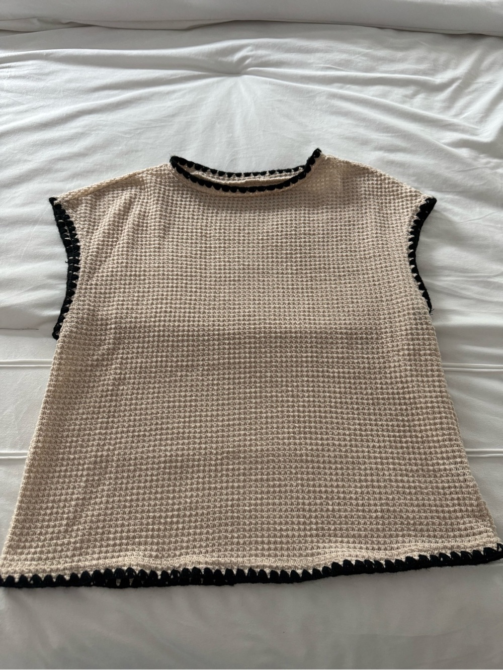 Waffle Knit Sleeveless Top in Cream with Black Trim